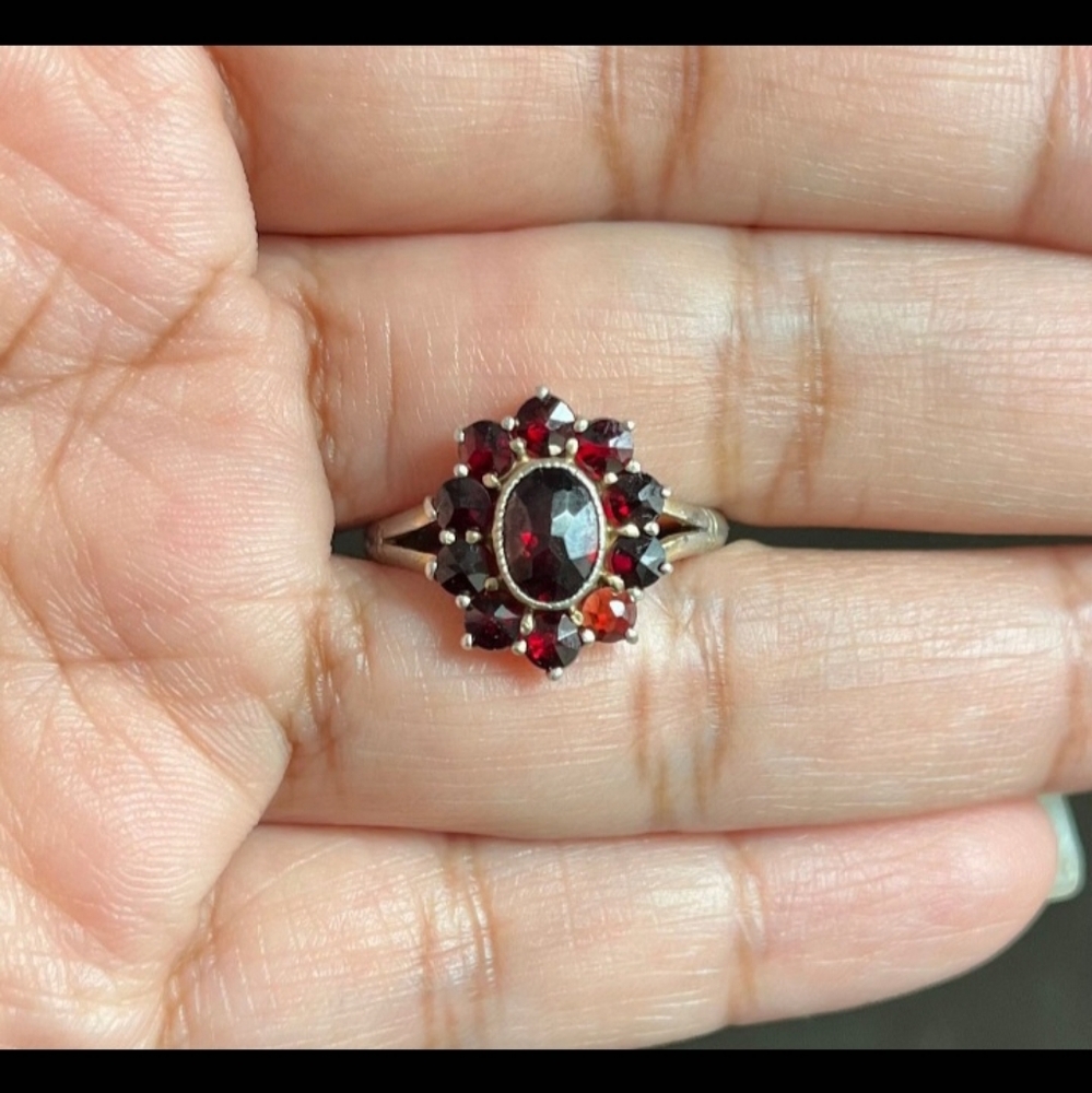 Vintage Bohemian Sterling Silver and Garnet Ring